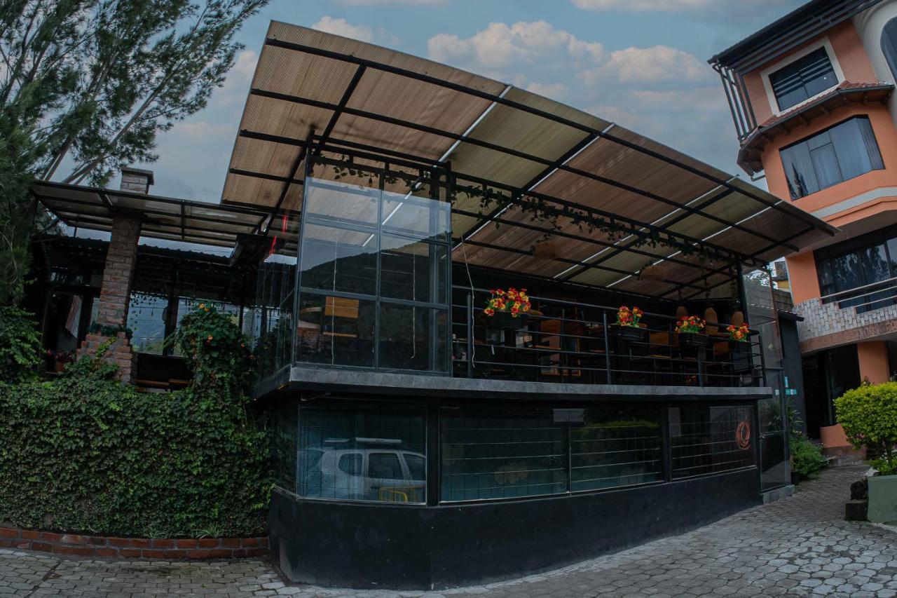 Hotel Tungurahua Баньйос Екстер'єр фото