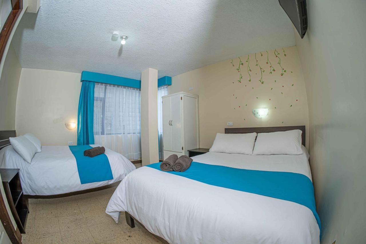 Hotel Tungurahua Баньйос Екстер'єр фото