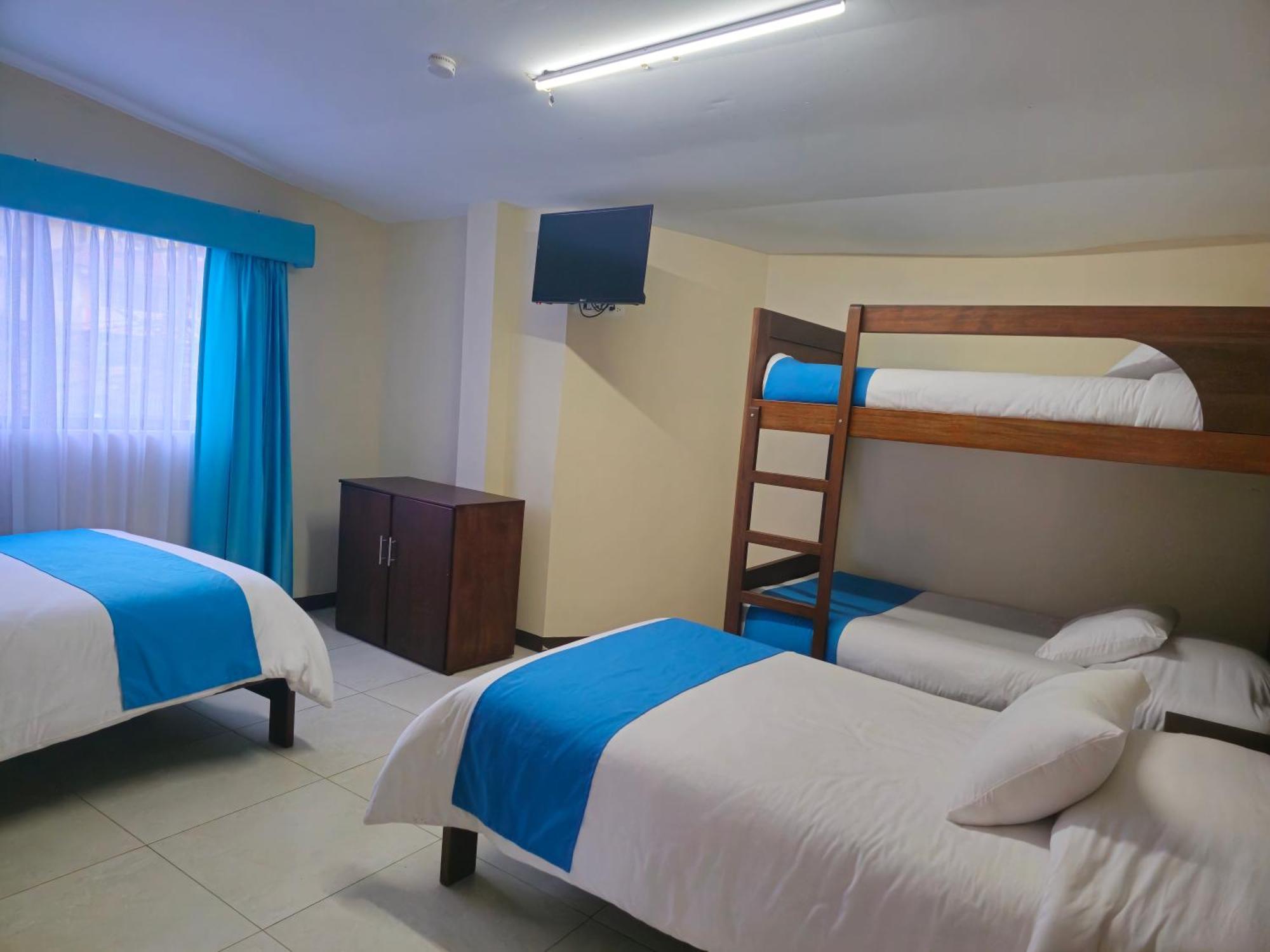 Hotel Tungurahua Баньйос Екстер'єр фото